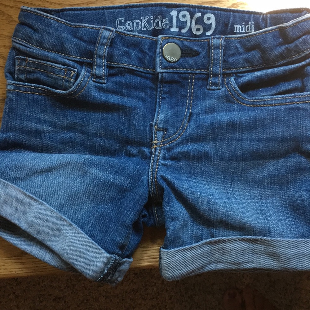 Girls gap shorts